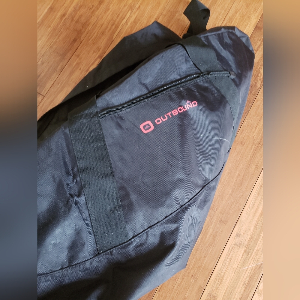 Outbound Big Black Travel Bag  3 Ways To Carry  Double Zipper